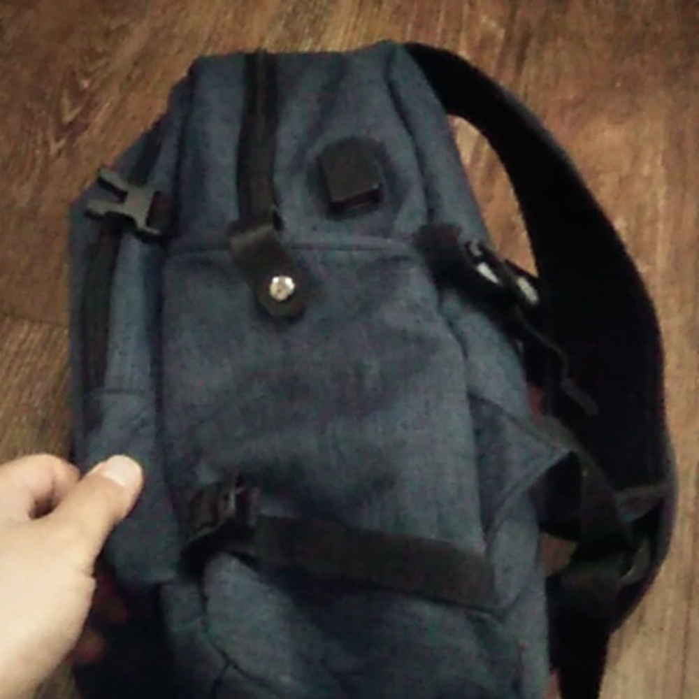 Mancro laptop backpack - Picture 3 of 12